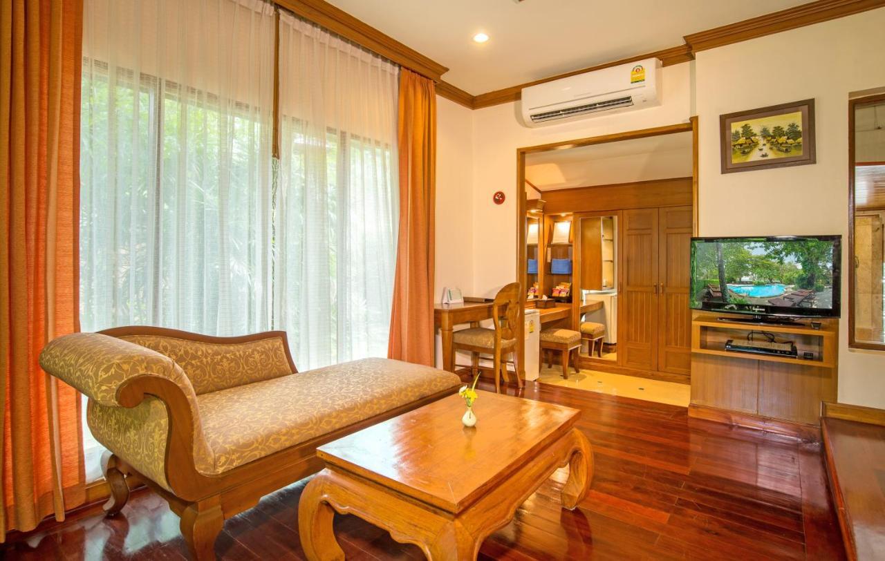 Tropical Villa Plus (Sunrise Wing)